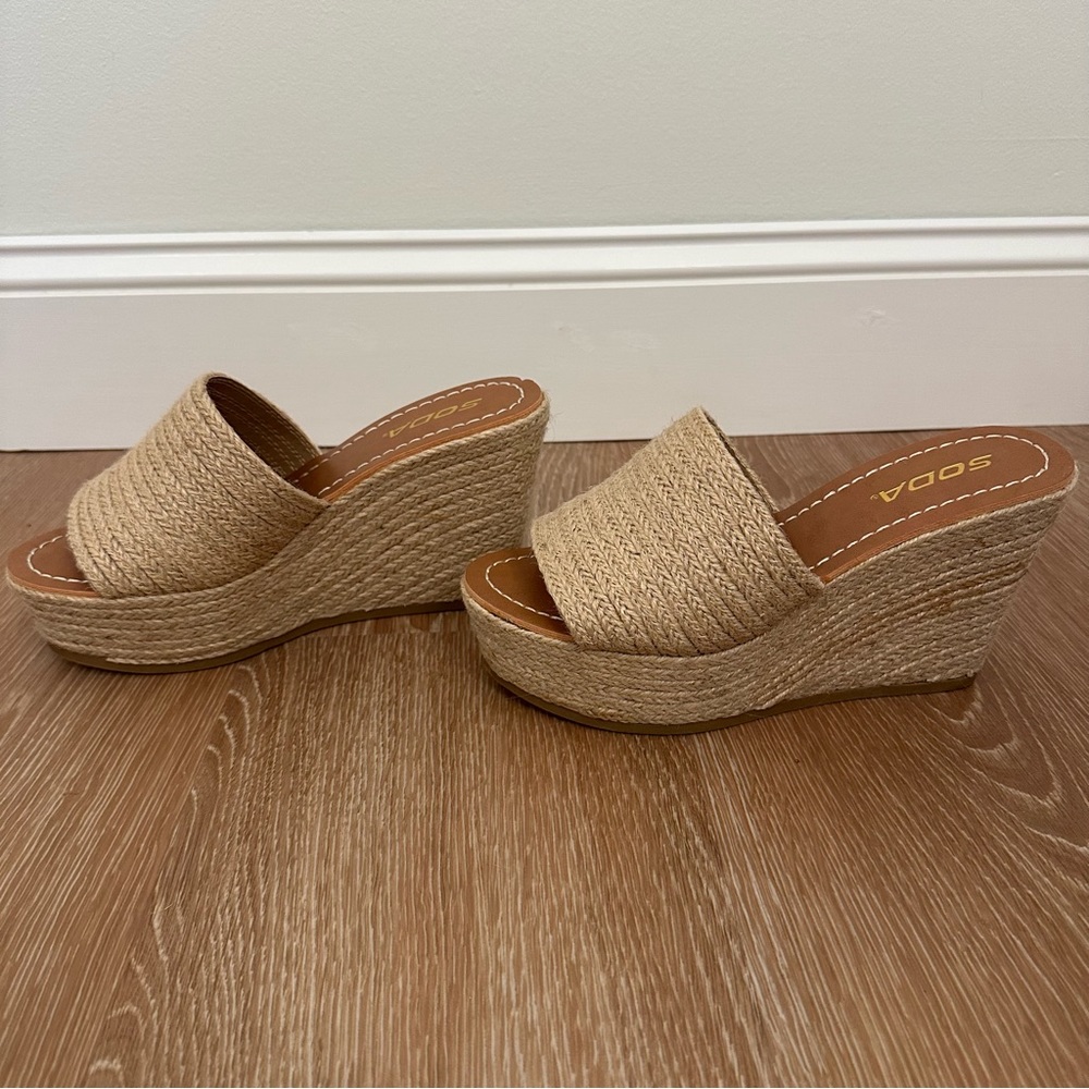 Soda wedges